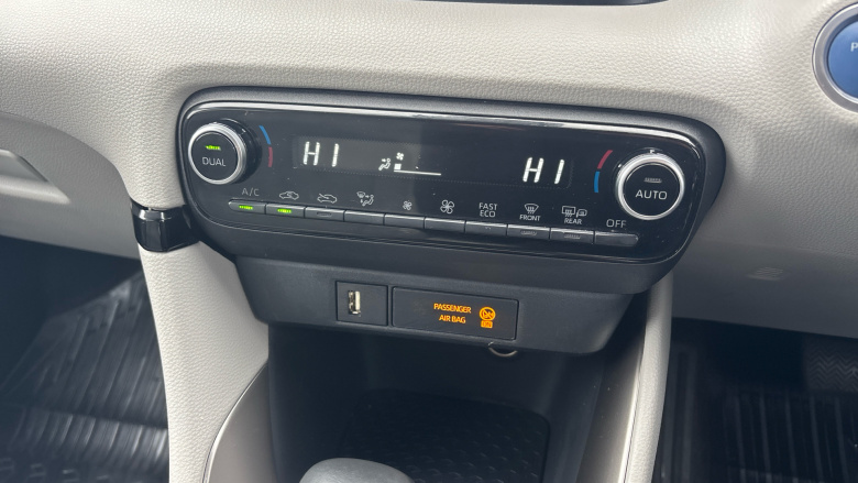 Toyota Yaris 1.5 Hybrid Excel 5dr CVT Hybrid Hatchback